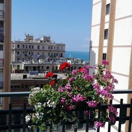 Casa Di Linda Apartment Salerno Exterior photo